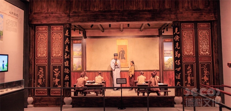 博物館展館裝修公司如何確保展柜玻璃的防紫外線性能？